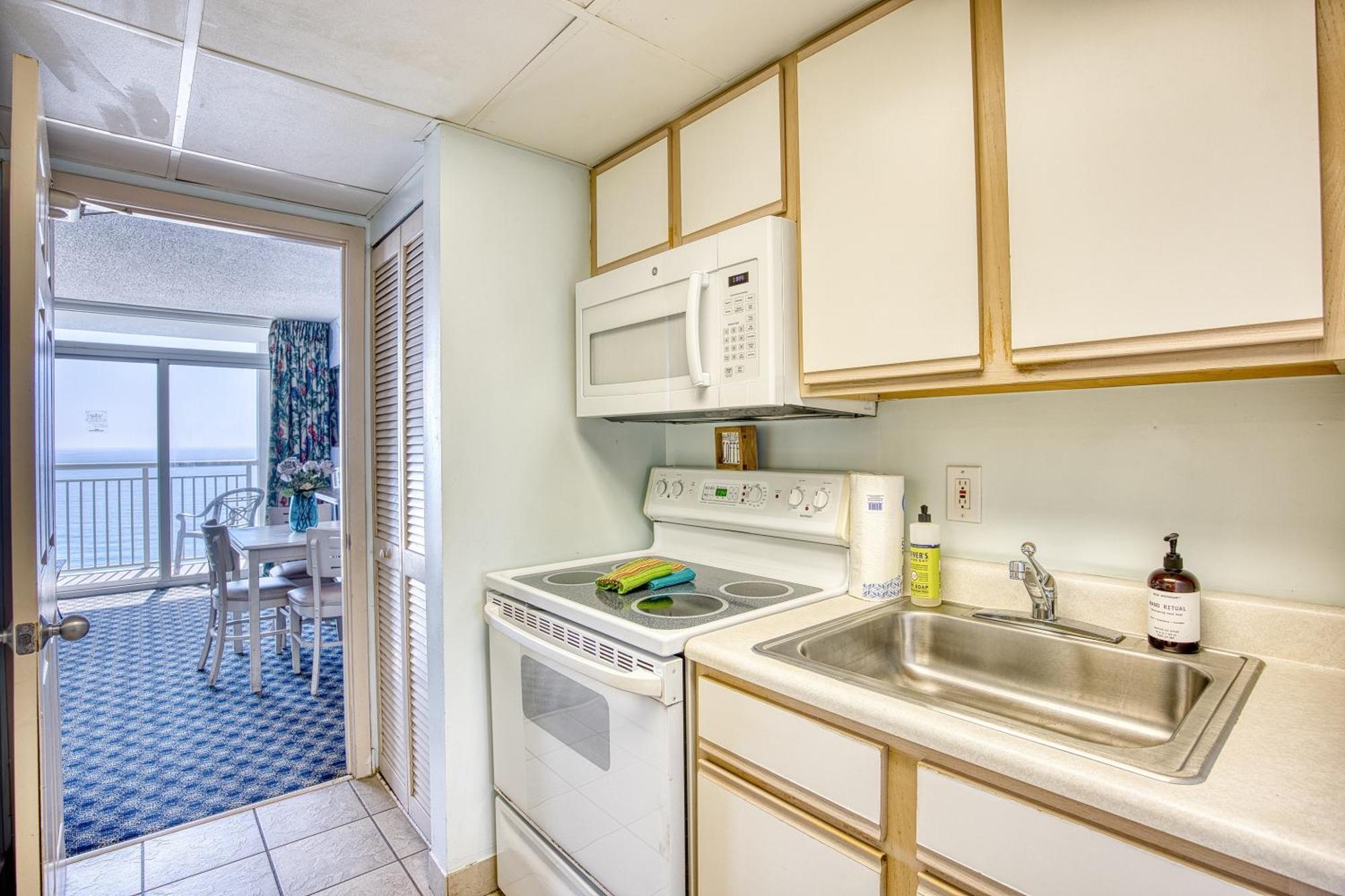 Oceanfront Beach Serenity Stay Myrtle Beach Bagian luar foto
